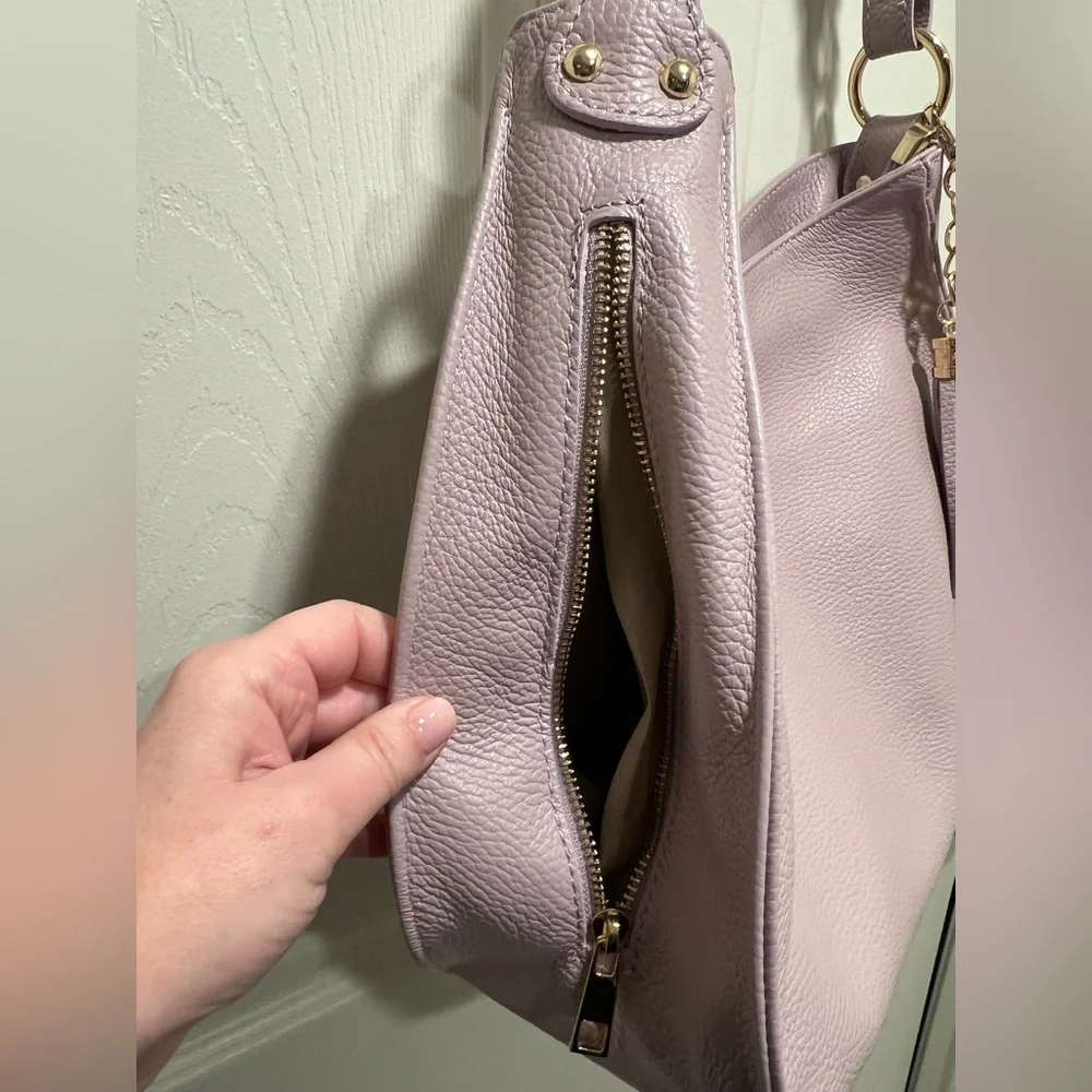 Antonella Ferrante Made in Italy lilac Crossbody Hobo Purse